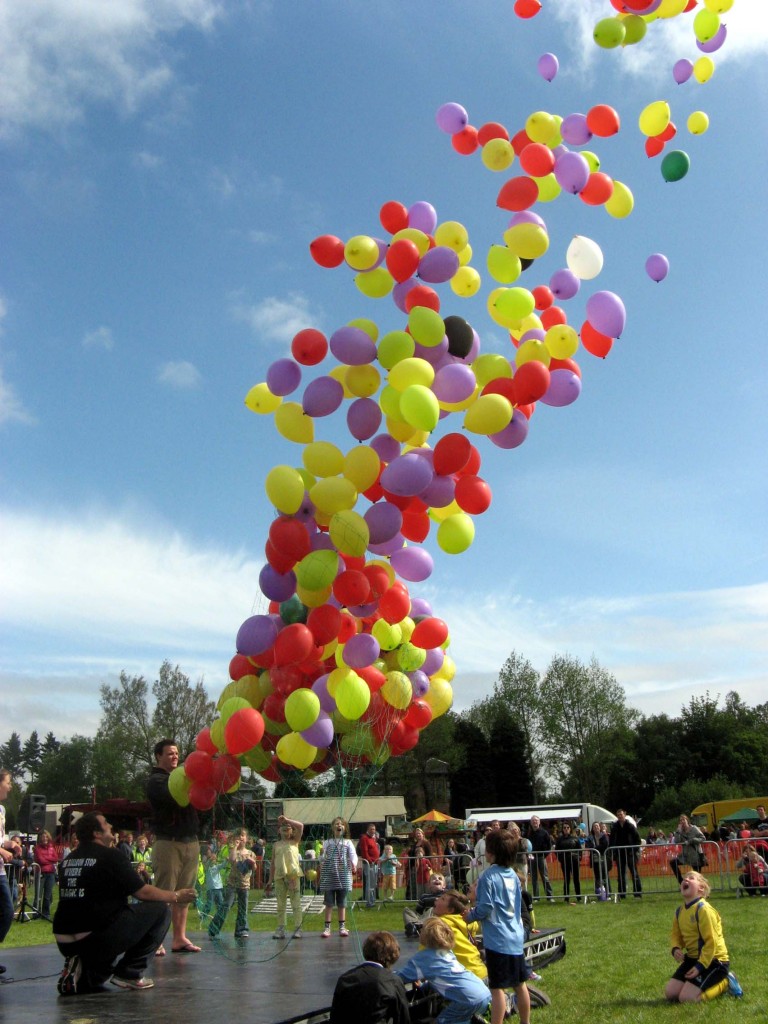 balloons balloons